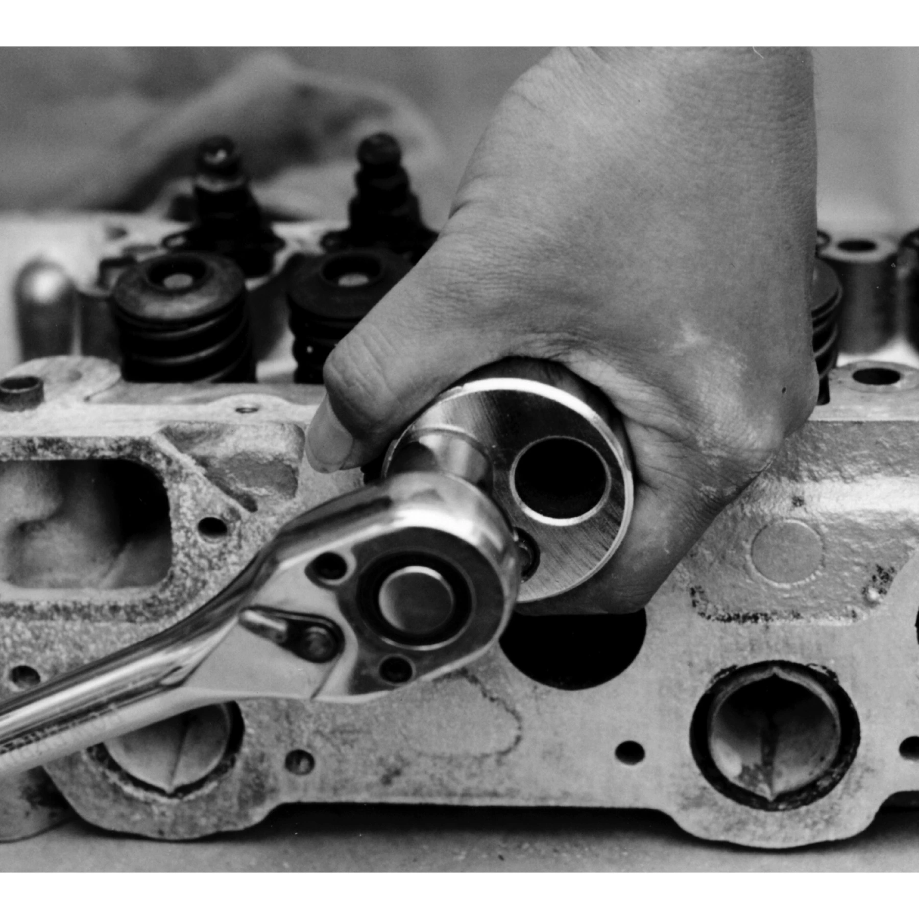 Powerbuilt Stud Remover 1/4 Inch to 3/4 Inch - 648639 5 Powerbuilt Stud Remover 1/4 Inch to 3/4 Inch - 648639 - Image 5